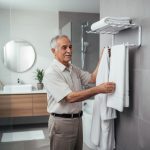 جا لباسی و رخت آویز دیواری